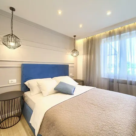 Elegant Villa *