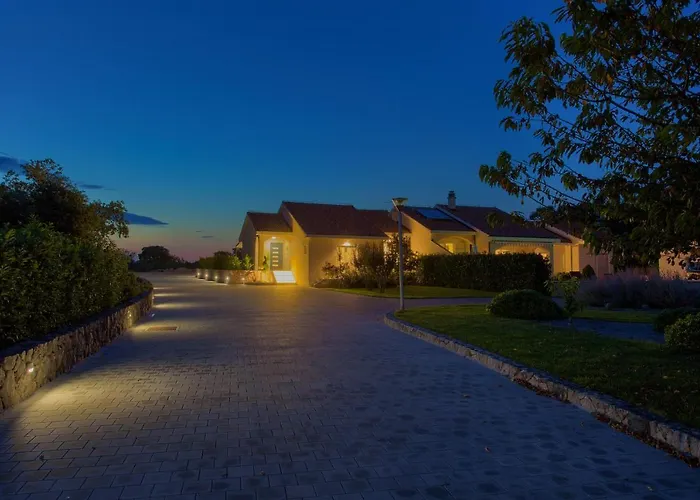Villa Elegant