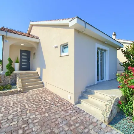 Villa Elegant
